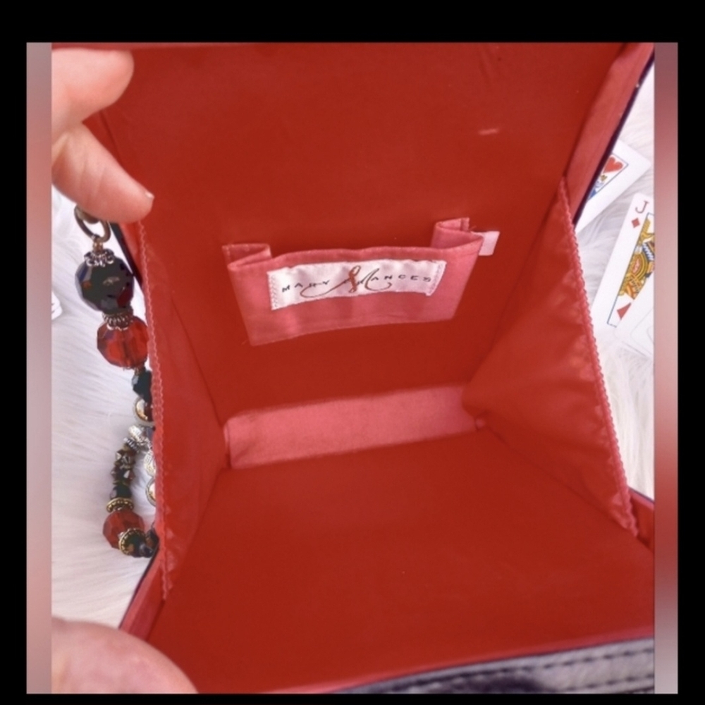 Embellished Mary Jane Queen of Hearts Beaded Bag - Picture 13 of 14